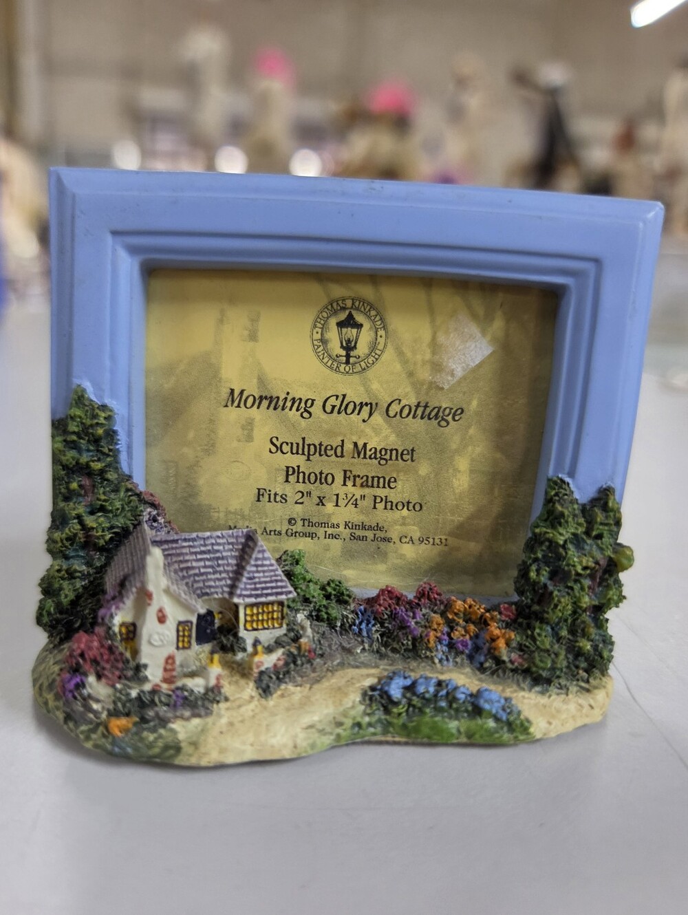 Vintage Thomas Kinkade Morning Glory Cottage Sculpted Magnet Photo Frame 2x1.75